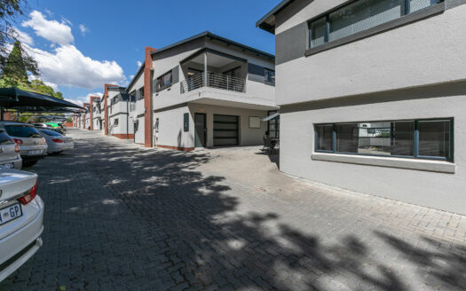 Innovation Worx Business Park • Unit 014