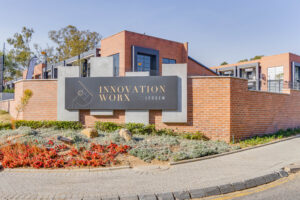 ruan exterior | | innovation worx