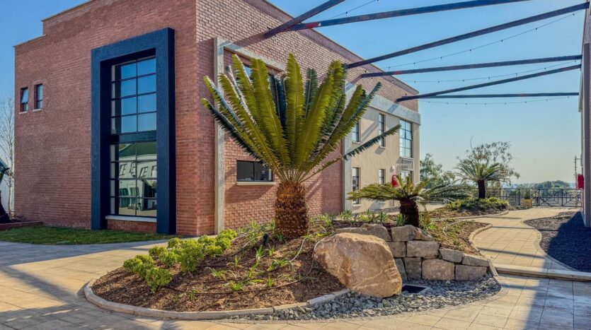 50 Richards Drive, Halfway House, 1685