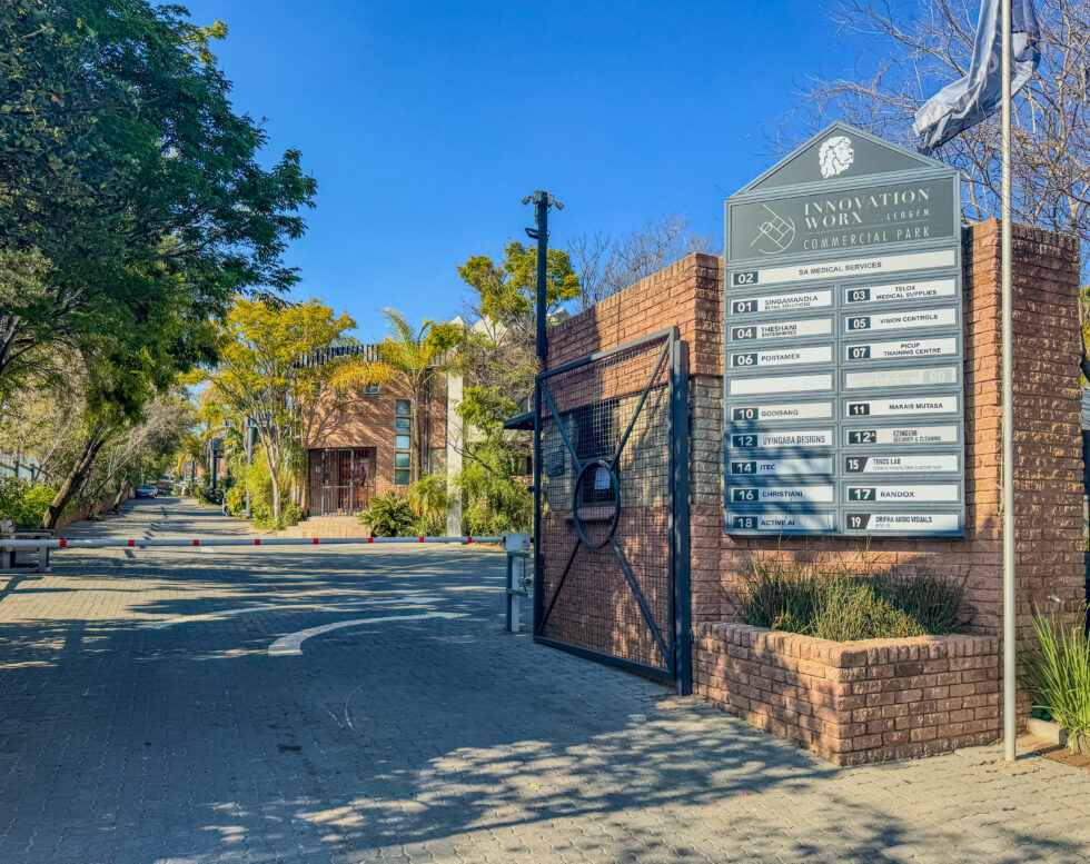 commercial park image exterior 01 1 | | innovation worx