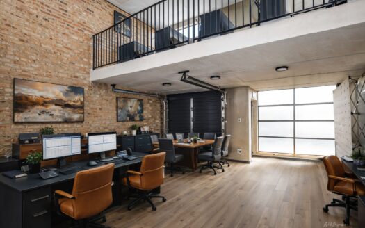 IW Richards Drive Loft • B019