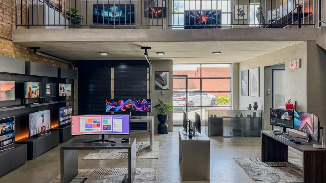 interior center view of Unit IWRD 19 at Innovation Worx - Richards Drive in Midrand