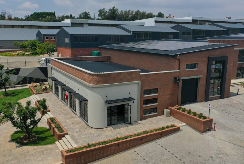 | innovation worx exterior view of innovation worx - midrand junction commercial units