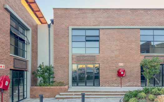 Office Unit to Rent in Midrand – IWMJ 16