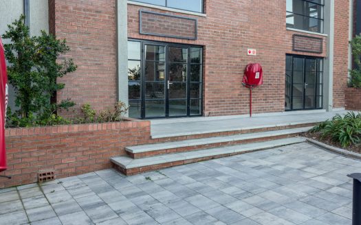 Office Unit to Rent in Midrand – IWMJ 16
