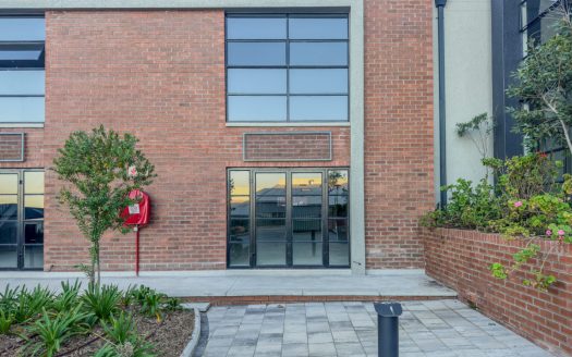 Office Unit to Rent in Midrand – IWMJ 17