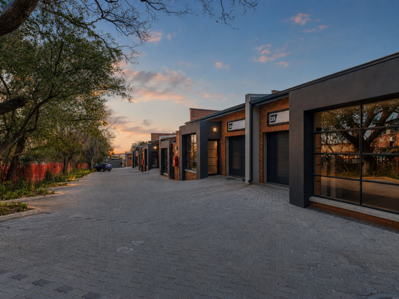 exterior view of the commercial units and grounds at innovation worx - richards drive