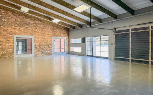 Office / Warehouse to Rent in Midrand – IWMD E008