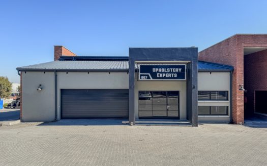 Office / Warehouse to Rent in Midrand – IWMD E008